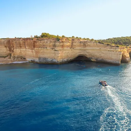 Dubai By Algarve Vacation Вилла