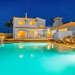 Dubai - Com Piscina Aquecível E Bbq - * Albufeira
